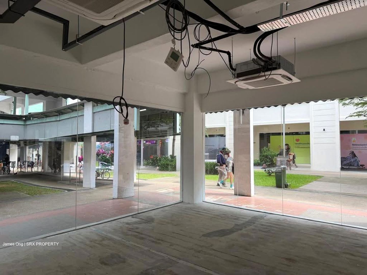 Jurong Gateway Road (D22), Retail #621563181